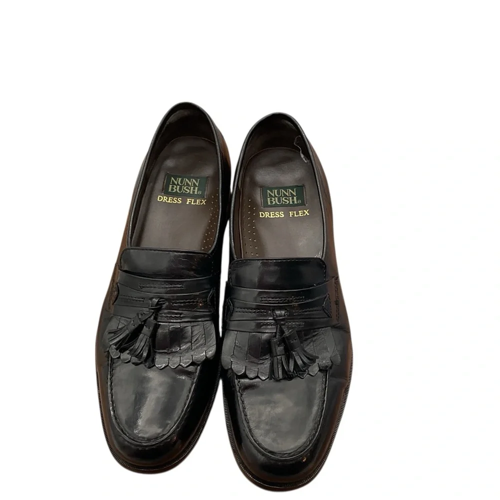 Nunn Bush leather Black and Brown Oxfords with Durable‎ Sole size 9.5